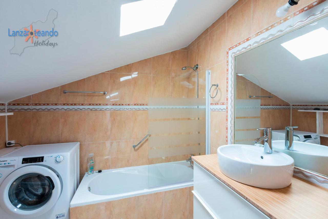 Vivienda Vacacional Sunny - Duplex Apartment 2Beds 2 Baths Costa Teguise Eksteriør billede